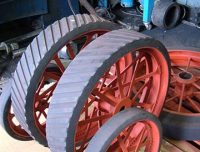 Kevin Stephens ‘Banana shark’ straked grooving